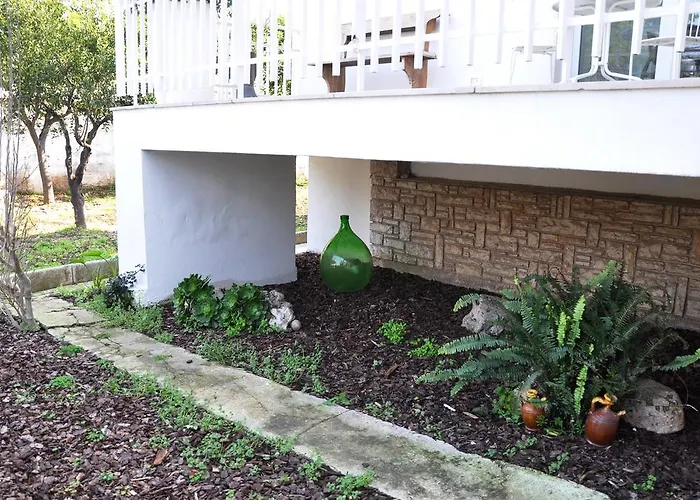 Moma Bed & Breakfast *