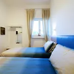 Bed and breakfast Moma *