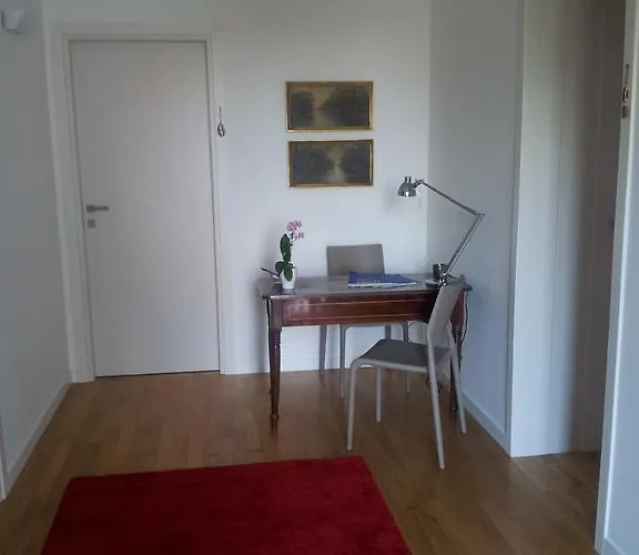 Moma Bed & Breakfast